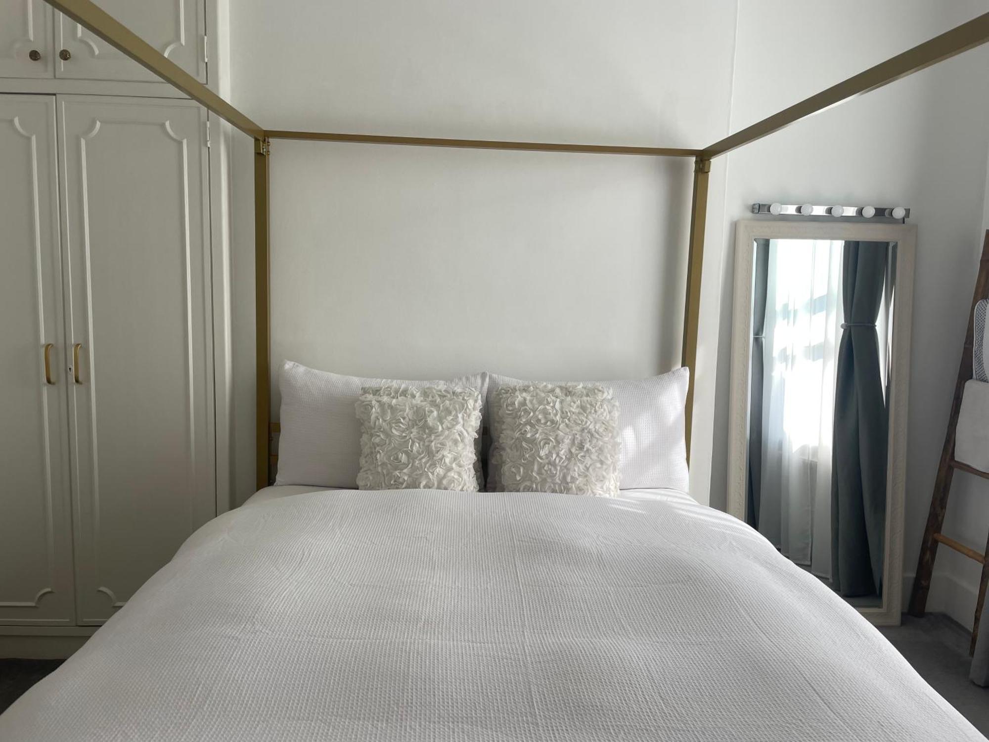 Queen Bedroom In Maida Vale Λονδίνο Εξωτερικό φωτογραφία